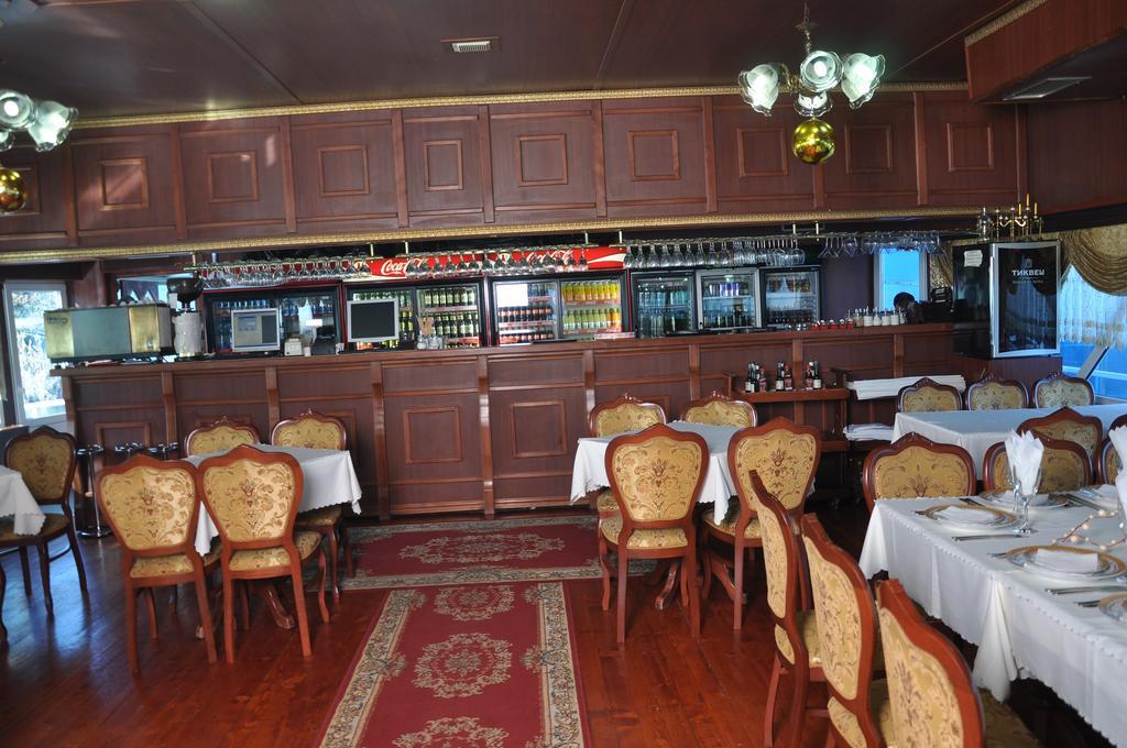 Hotel Brod Panini 벨레스 외부 사진